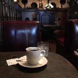 名曲喫茶ヴィオロン