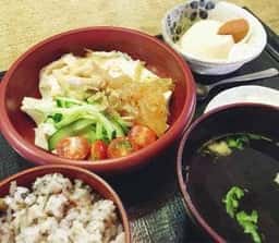 おとうふ市場 大まめ蔵