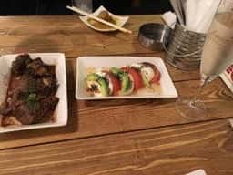 炭焼きバル ONIKU