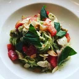 パスタ屋一丁目 沼津イーラde店