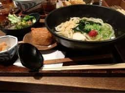 伊予の手造りうどん 名代 つるちゃん 衣山店
