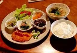 青い屋根