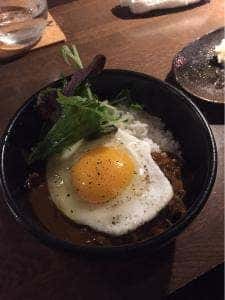 鉄板焼き じゅって。