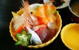 表禅房 おりこ乃