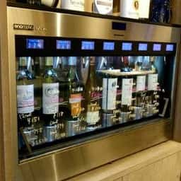 World Wine Bar by Pieroth 福岡天神店