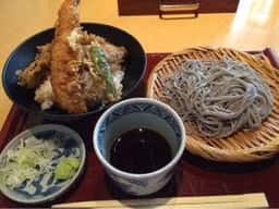 北前そば高田屋 岡山駅前店