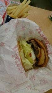 佐世保バーガー 川登サービスエリア