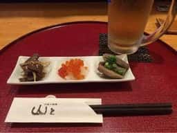 山と