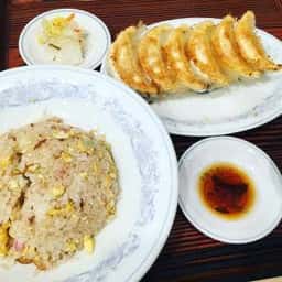 ぎょうざの満洲 高坂駅前店