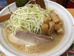 東京とんこつラーメン翔