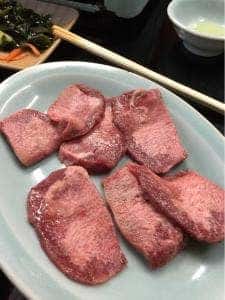 焼肉 よしだ