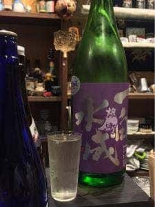 地酒立呑 刀屋