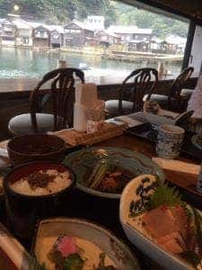 与謝荘