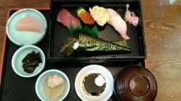 横田寿司橿原店