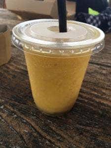 Wine shop & 島Sandwich るすた