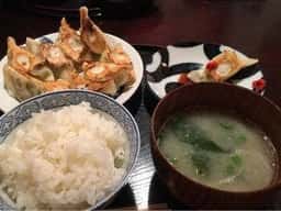 餃子専門店 黒兵衛