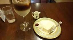 白鳥珈琲茶房