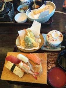 ふぁみり庵はいから亭・寿しまどか 甲斐元店