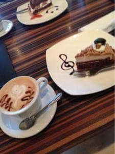 8カフェ ラザウォーク店