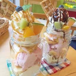 ワッフル専門店 レスト