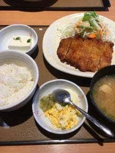 やよい軒 稲毛山王店
