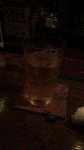 Bar LOBO neat