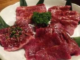 本格炭火焼肉わたなべ