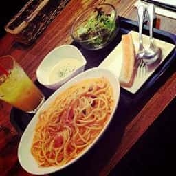 フーディング カフェ エス
