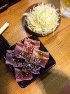 炭火焼ホルモン やざわ