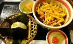 町家の食べ処 福わらし