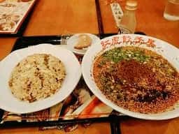 紅虎餃子房 イオンモール新居浜店