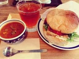 cafe salunpowaku