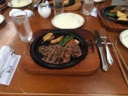 STEAK RESTAURANT 牛花亭