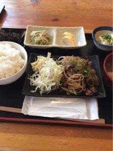 炭火と鉄板 鷹々たかたか