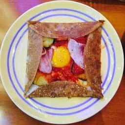 アヴスウェ豊町