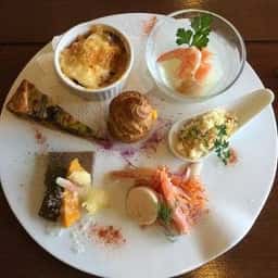 cafe dining sora