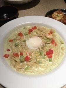 神戸にんにくや Natural Dining