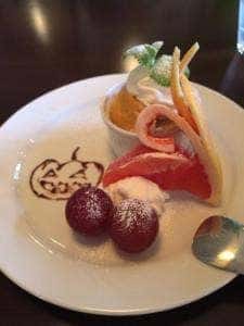 琥珀館