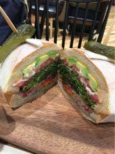 STORY CAFE 有隣堂 ららぽーと湘南平塚店