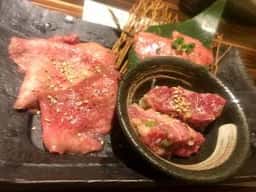 食彩和牛 しげ吉 離れ