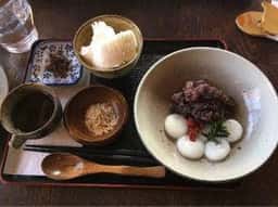 ふりこ茶房