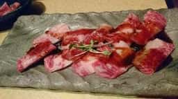 焼肉 錦へんこつ