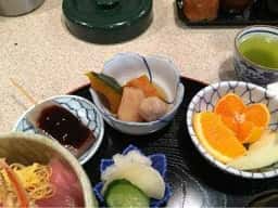 うおいち