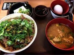すき家 辻堂店