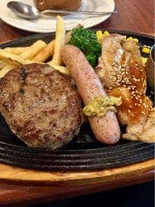 ロイヤルホスト 小倉東インター店
