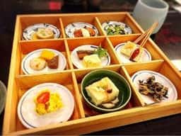 創作和彩 湖泉
