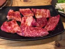 炭火焼肉 うし政