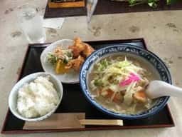 茶居那 つつじが丘店