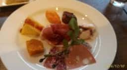 トラットリア ラルーチェ