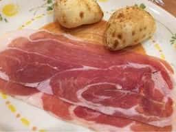 サイゼリヤ 鶴見西口店